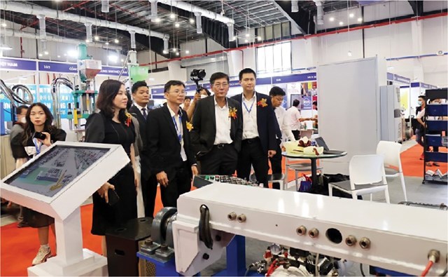 THACO Industries tham dự triển l&#227;m c&#244;ng nghiệp &amp; sản xuất Việt Nam - VIMF 2022 - Ảnh 2
