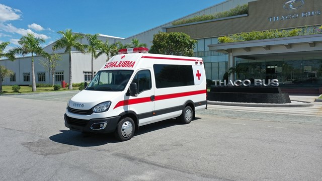 Xe cứu thương được sản xuất tr&ecirc;n nền xe cơ sở IVECO Daily