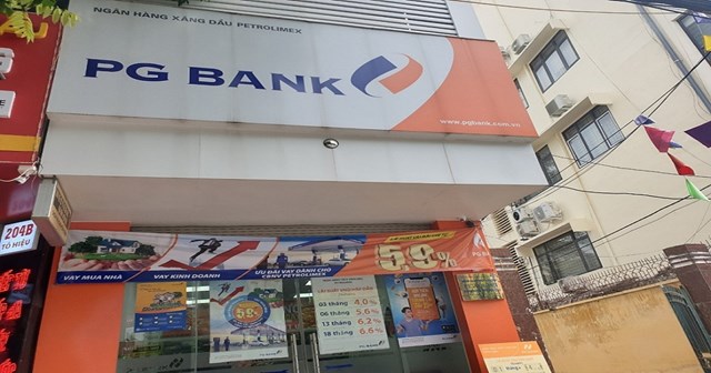 Người nh&agrave; Ph&oacute; tổng gi&aacute;m đốc PG Bank muốn tho&aacute;i sạch vốn tại ng&acirc;n h&agrave;ng.