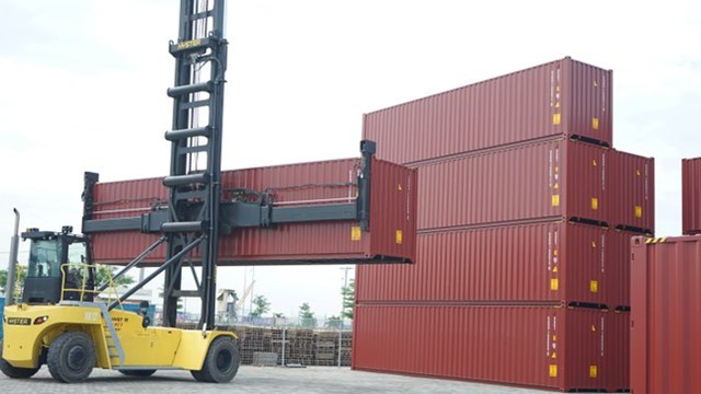 500 container H&ograve;a Ph&aacute;t đầu ti&ecirc;n đ&atilde; được b&agrave;n giao cho đối t&aacute;c h&agrave;ng đầu thế giới trong ng&agrave;nh &nbsp;