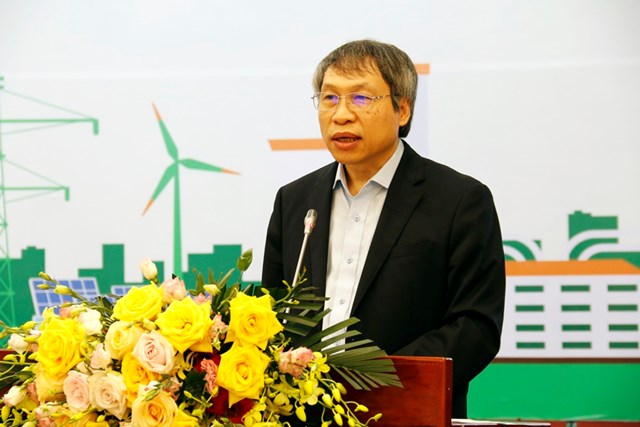 PGS.TS B&ugrave;i Quang Tuấn, Viện trưởng Viện Kinh tế Việt Nam.