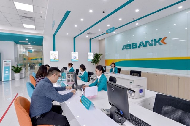 ABBank: Lợi nhuận trước thuế giảm tới 94%, nợ xấu ph&igrave;nh to.