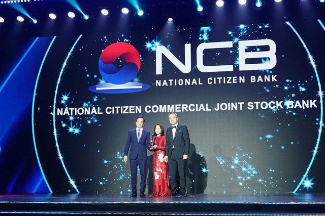 Ng&#226;n h&#224;ng NCB nhận c&#250; đ&#250;p giải thưởng của HR Asia Awards 2025 - Ảnh 2
