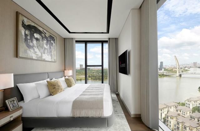 B&ecirc;n trong căn hộ Marriott Residences phi&ecirc;n bản đặc biệt thực tế tại t&ograve;a Lake