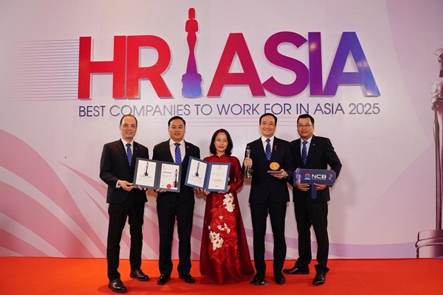 Ng&acirc;n h&agrave;ng NCB nhận c&uacute; đ&uacute;p giải thưởng của HR Asia Awards 2025