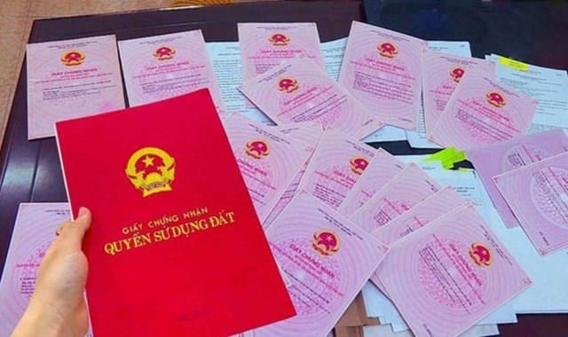 H&agrave; Nội: Từ 3/9, hồ sơ đất đai được tiếp nhận trực tuyến.