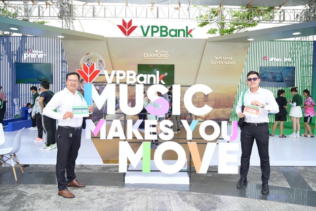 Với chủ đề Music Makes You Move, VPBank Can Tho Music Night Run 2024 sẽ l&agrave; đường đua gi&agrave;u cảm x&uacute;c đang chờ đ&oacute;n c&aacute;c runner