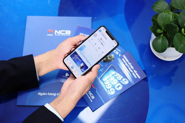 Nhiều trải nghiệm t&agrave;i ch&iacute;nh ấn tượng tại ứng dụng ng&acirc;n h&agrave;ng số NCB iziMobile .&nbsp;