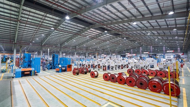 Việc sở hữu những thương hiệu có thị phần số 1 trong ngành Thiết bị điện là nền tảng cho GELEX đón những cơ hội mới. Việc sở hữu những thương hiệu có thị phần số 1 trong ngành Thiết bị điện là nền tảng cho GELEX đón những cơ hội mới.