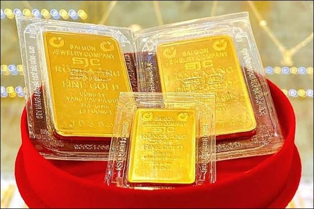 Gi&#225; v&#224;ng h&#244;m nay 23/10/2025: Gi&#225; v&#224;ng cắm đầu lao dốc, bay hơi 6,6 triệu đồng/lượng chỉ sau một đ&#234;m - Ảnh 1