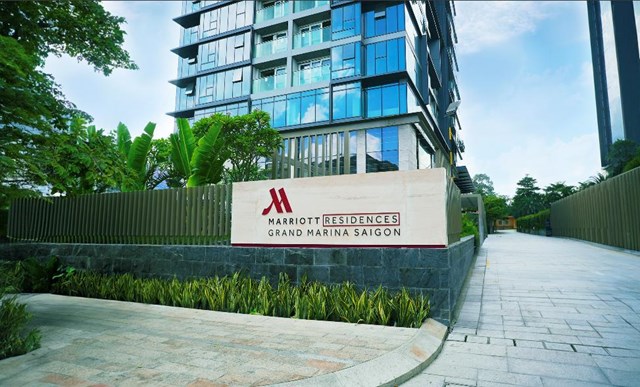 Khu căn hộ h&#224;ng hiệu Marriott sắp b&#224;n giao đ&#225;nh thức đất v&#224;ng quận 1 - Ảnh 1