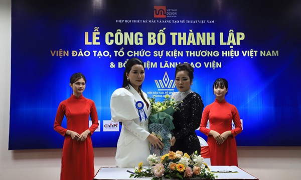 Lễ ký kết hợp tác giữa Viện Đào tạo, tổ chức sự kiện thương hiệu Việt Nam với Tập đoàn Kimcosmetics