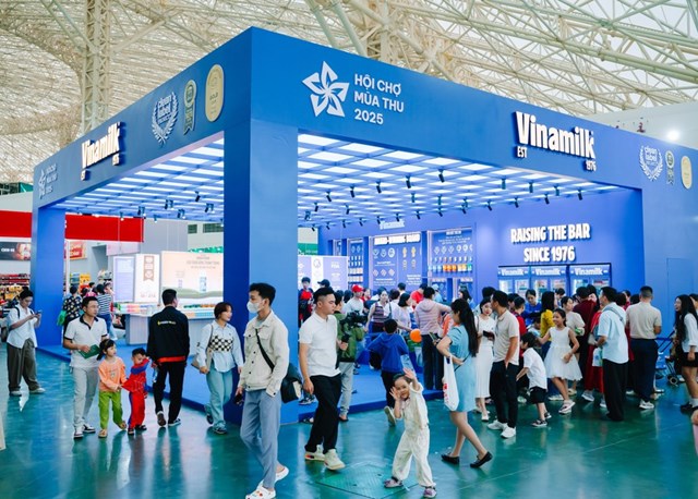 Vinamilk lan tỏa giá trị thương hiệu Việt tại Hội chợ Mùa Thu 2025 - Ảnh 1 Vinamilk lan tỏa giá trị thương hiệu Việt tại Hội chợ Mùa Thu 2025 - Ảnh 1