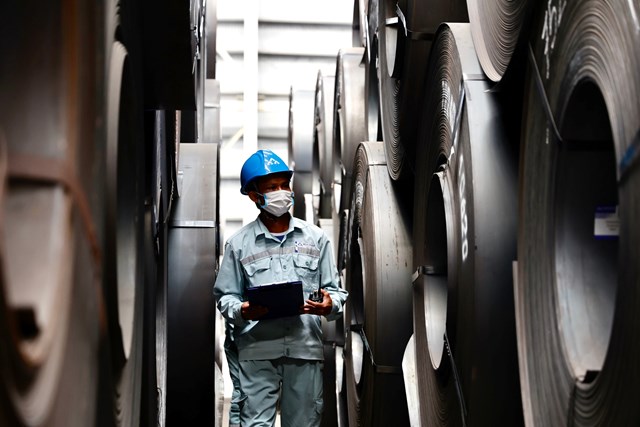 Kho thép cuộn cán nóng HRC của Hòa Phát Kho thép cuộn cán nóng HRC của Hòa Phát