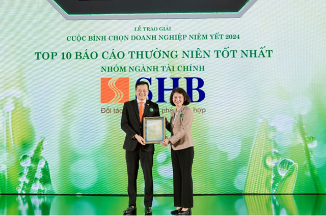 SHB lần thứ 4 được vinh danh trong TOP 10 doanh nghiệp c&#243; B&#225;o c&#225;o thường ni&#234;n tốt nhất ng&#224;nh T&#224;i ch&#237;nh - Ảnh 1