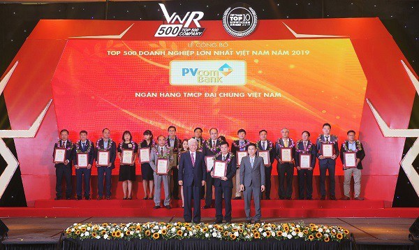 PVcomBank 5 năm li&#234;n tiếp được vinh danh “Top 500 doanh nghiệp lớn nhất Việt Nam” - Ảnh 1