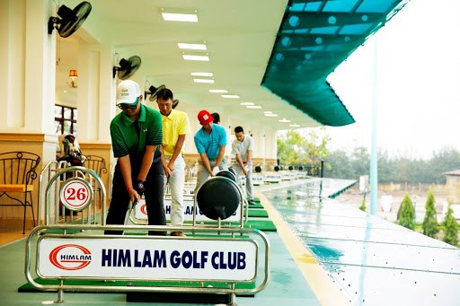 Vietnam Golf &amp; Country Club tạm dừng hoạt động, s&#226;n golf T&#226;n Sơn Nhất, Him Lam th&#236; sao? - Ảnh 1