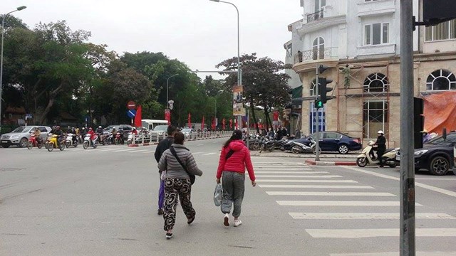 ngay dau xu ly di bo pham luat: nhieu nguoi khong mang tien, giay to hinh anh 11