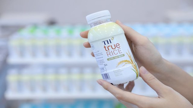 TH true RICE – Nước gạo rang duy nhất tr&#234;n thị trường kh&#244;ng sử dụng đường - Ảnh 1