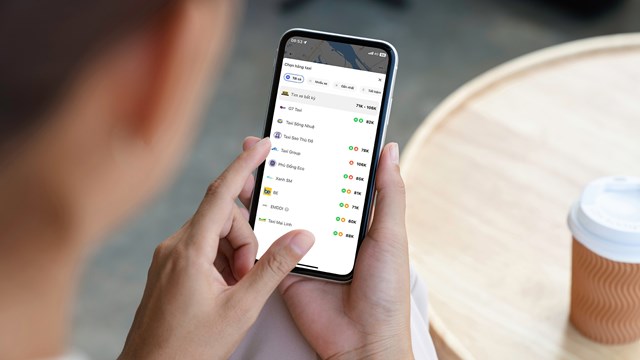 Người d&ugrave;ng PVConnect c&oacute; thể đặt taxi chỉ bằng v&agrave;i thao t&aacute;c đơn giản tr&ecirc;n một ứng dụng duy nhất &nbsp;