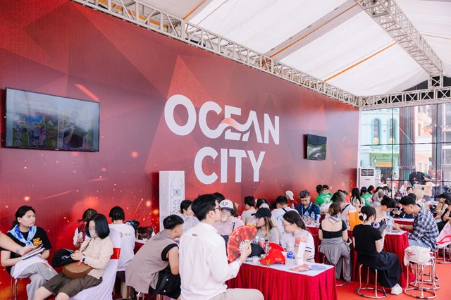 Concert “Anh trai vượt ng&#224;n ch&#244;ng gai”: Fan chấm điểm 10 cho an ninh v&#224; c&#244;ng t&#225;c tổ chức tại Ocean City  - Ảnh 4