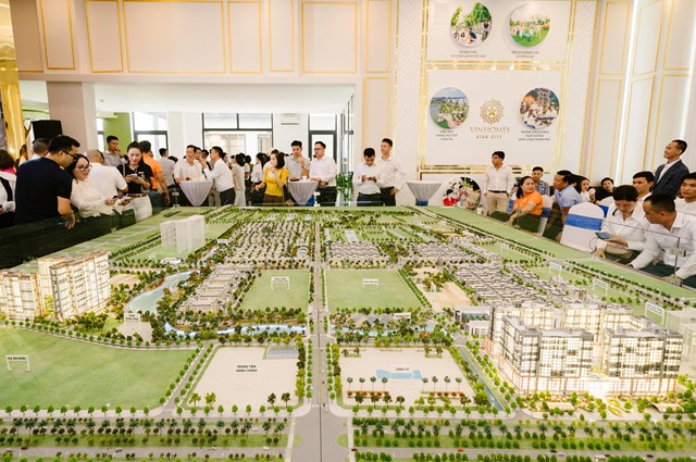 T&ograve;a A1 - Signature Heights tạo n&ecirc;n sức h&uacute;t lớn ngay từ ng&agrave;y đầu ra mắt