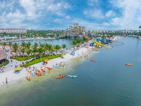 &ldquo;Kỳ quan biển&rdquo; VinWonders Wave Park l&agrave; một tiện &iacute;ch nghỉ dưỡng đặc quyền của cư d&acirc;n Vinhomes Ocean Park 2&nbsp; &nbsp;