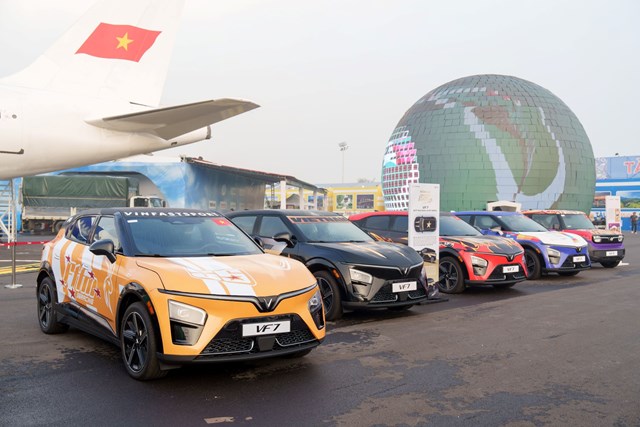Chạy VinFast VF 7 vượt b&#227;o, người d&#249;ng Việt khẳng định: “ADAS phản ứng chuẩn x&#225;c, đ&#226;y l&#224; chiếc xe đ&#225;ng tin cậy” - Ảnh 1