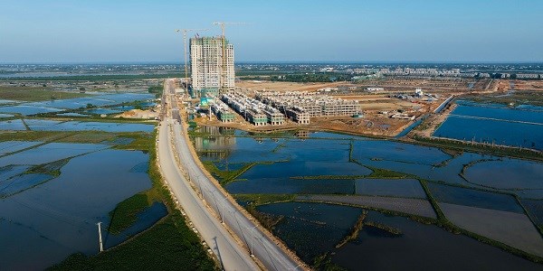 Tuyến đường Nguyễn Sỹ S&aacute;ch r&uacute;t ngắn thời gian đi từ th&agrave;nh phố Vinh về khu căn hộ Central Park Residences chỉ c&ograve;n 8 ph&uacute;t l&aacute;i xe &nbsp;