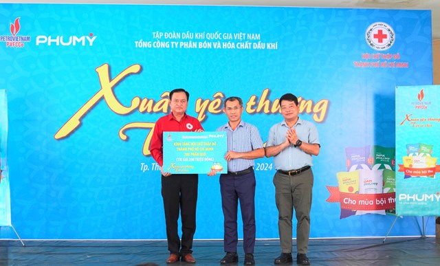 Ph&#250; Mỹ d&#224;nh 8 tỷ đồng mang “Xu&#226;n y&#234;u thương, Tết sẻ chia” đến những ho&#224;n cảnh kh&#243; khăn - Ảnh 3